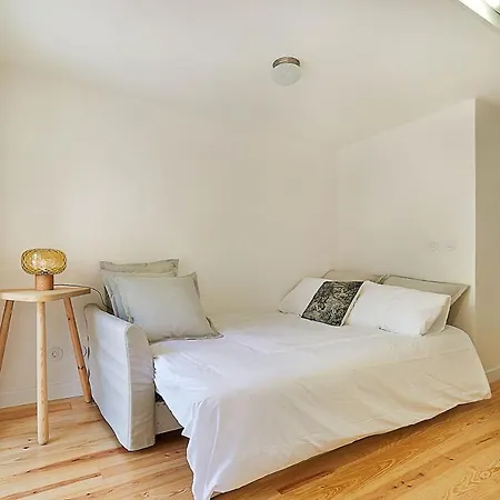 Modern Flat With Double Patio Right Next To Estrela Gardens 아파트